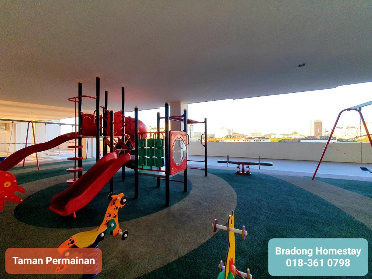 Bradong Homestay - Musllm Only, 3 Queen Bedrooms, Seaview, Infinity Pool, Gym, Near Drawbridge & Ktcc Mall Kuala Terengganu Dış mekan fotoğraf